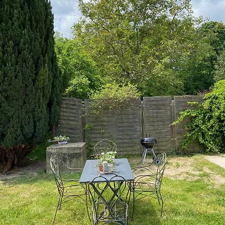 Holiday home Entre Foret Et Prairie *